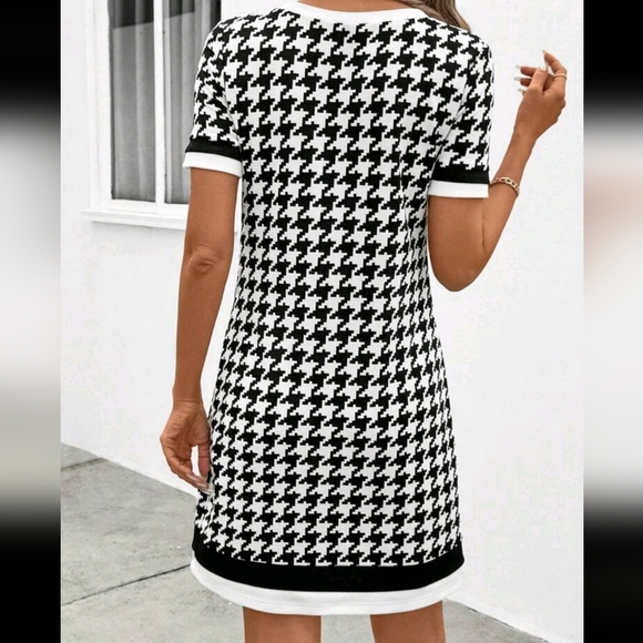 Women Asymmetrical Neck Color Block Houndstooth Print H-Line Dress - Picture 2 of 4